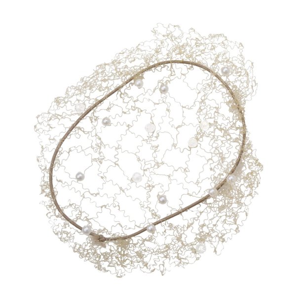 SD Carina hairnet with Crystal Beads and Pearls.