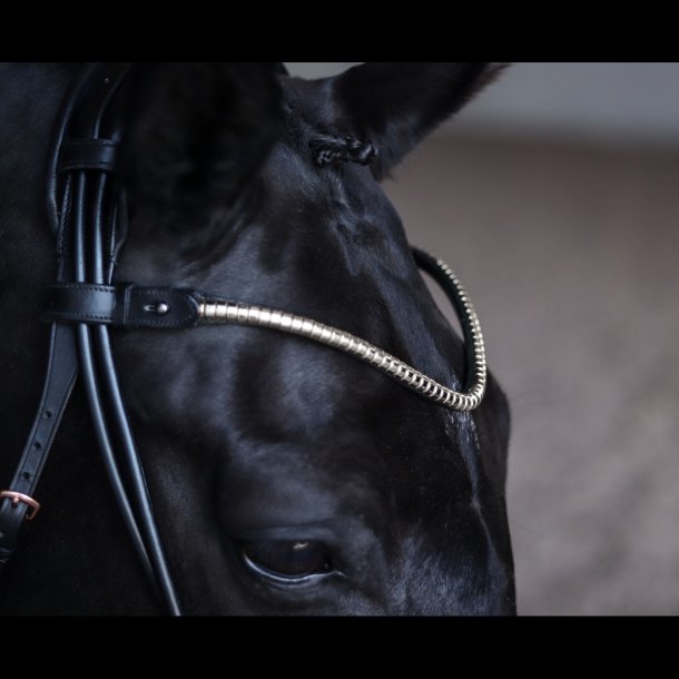 SD Veneziano Browband with silver clincher. Black.